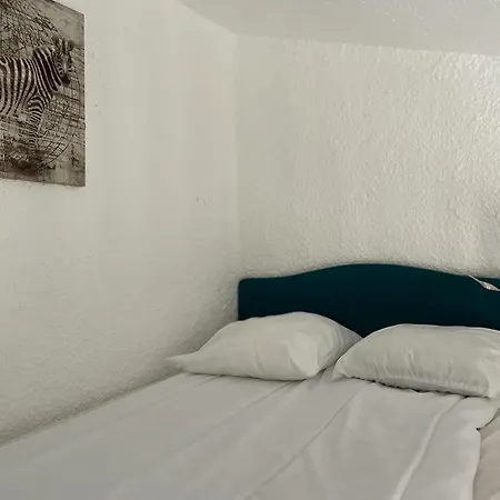 Studio Avec Mezzanine Dans Front De Appartamento *